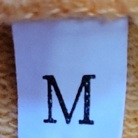 Blessed Dark Yellow Sweatshirt SIZE M - Picture 2 of 7